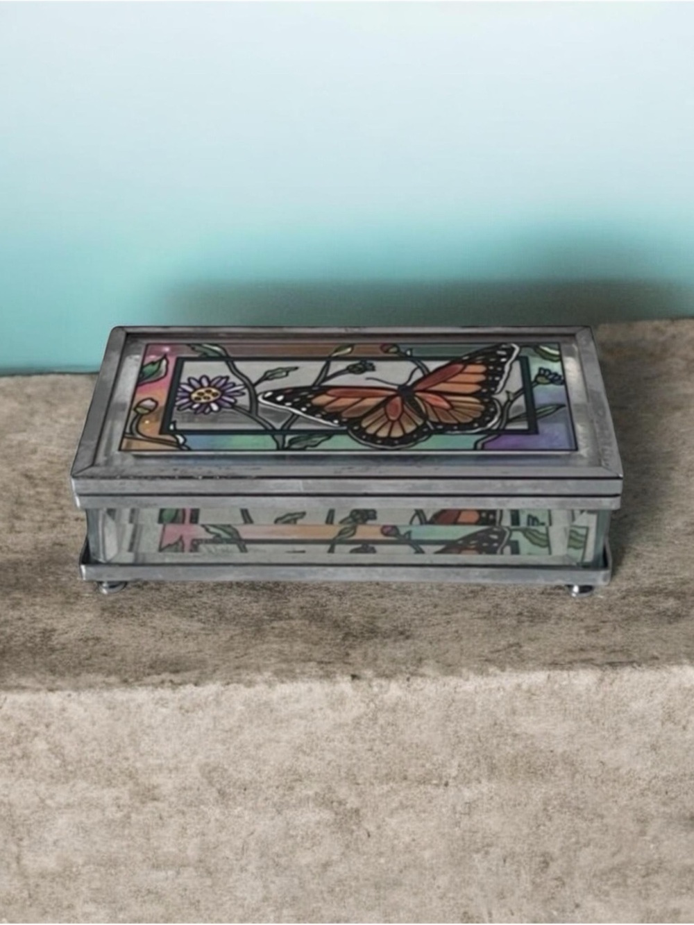 AMIA Denver Co. Stained Glass Trinket Box hand painted butterfly